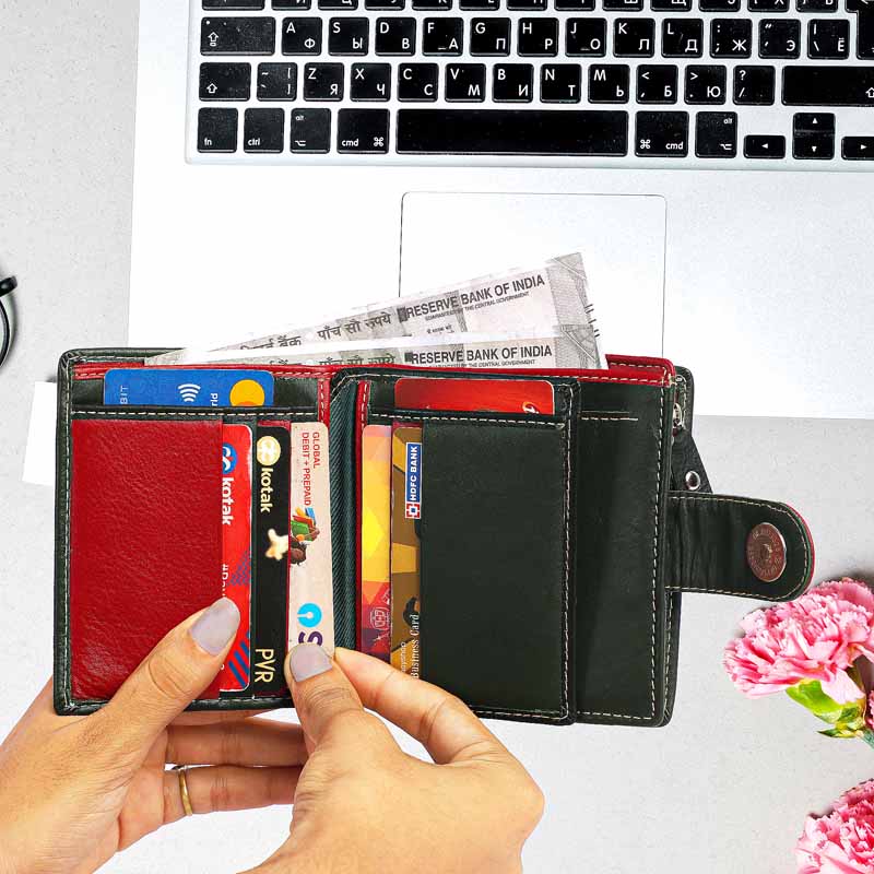 Womens Multi Pocket Wallet